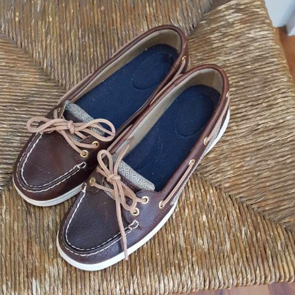 Sperry Top Siders size 7M women’s